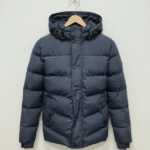The Zipper with buttons